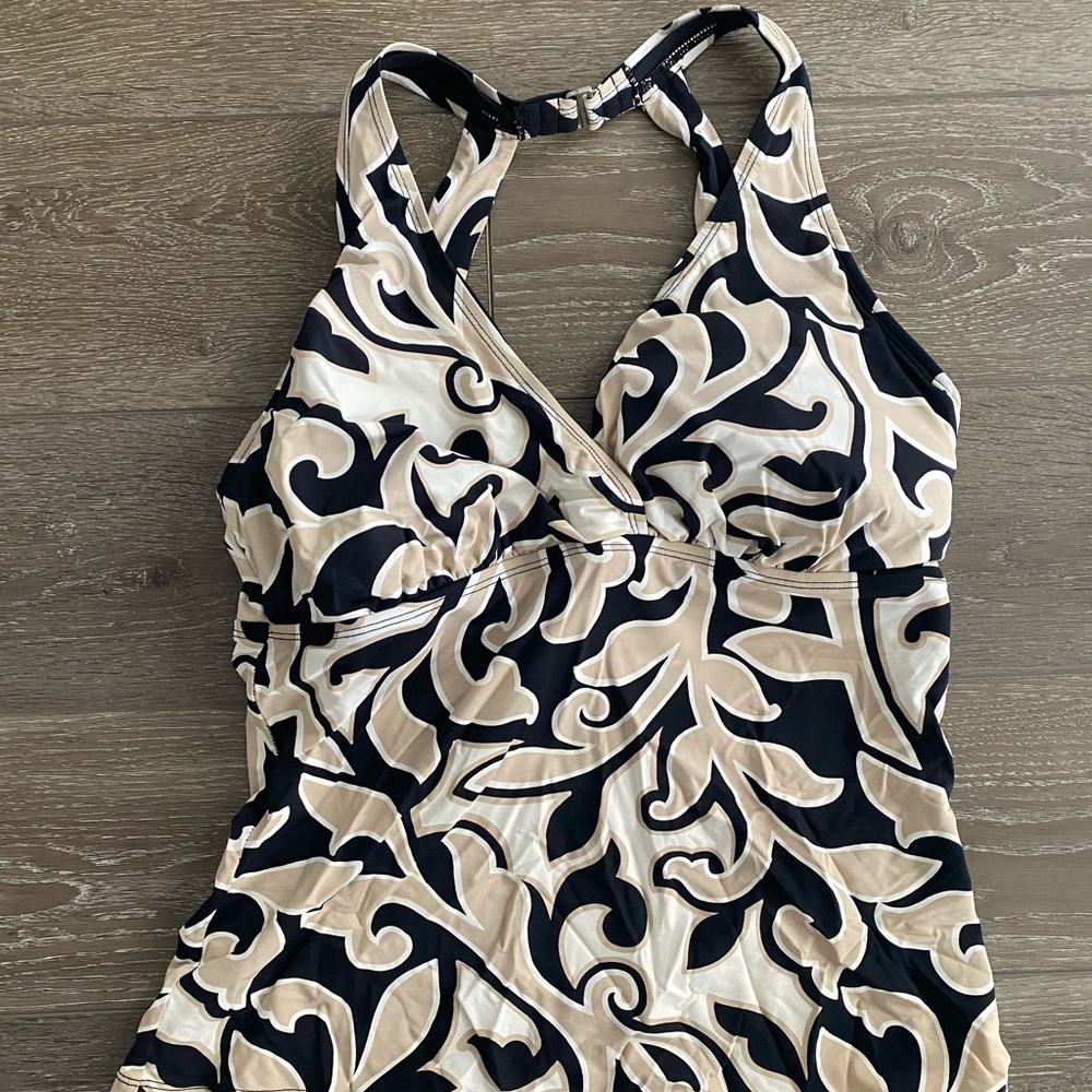 Swimsuit top